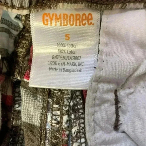 5 for 25 Gymboree Boys Pull On Bermuda Shorts, 2 front and 2 back pockets - Picture 3 of 3